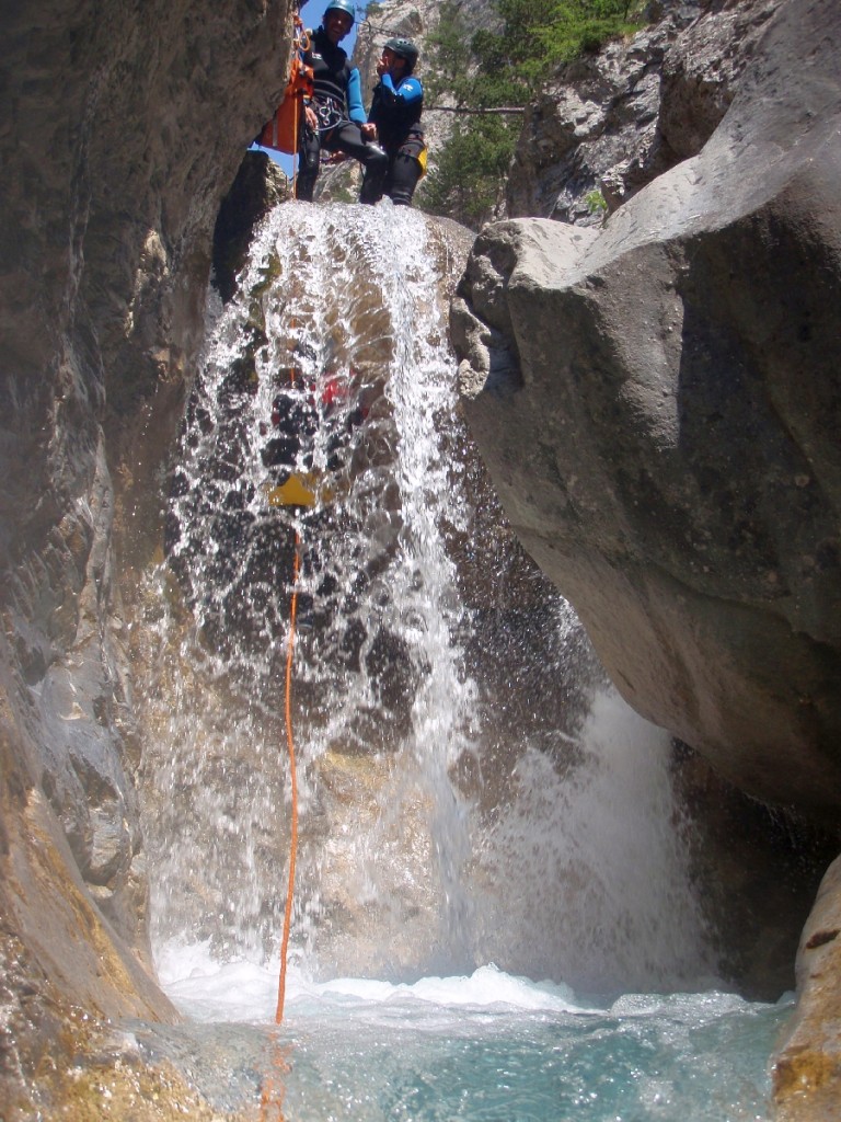 Canyon des Acles, Hautes-Alpes, initiation à sportif, à partir de 12 ans