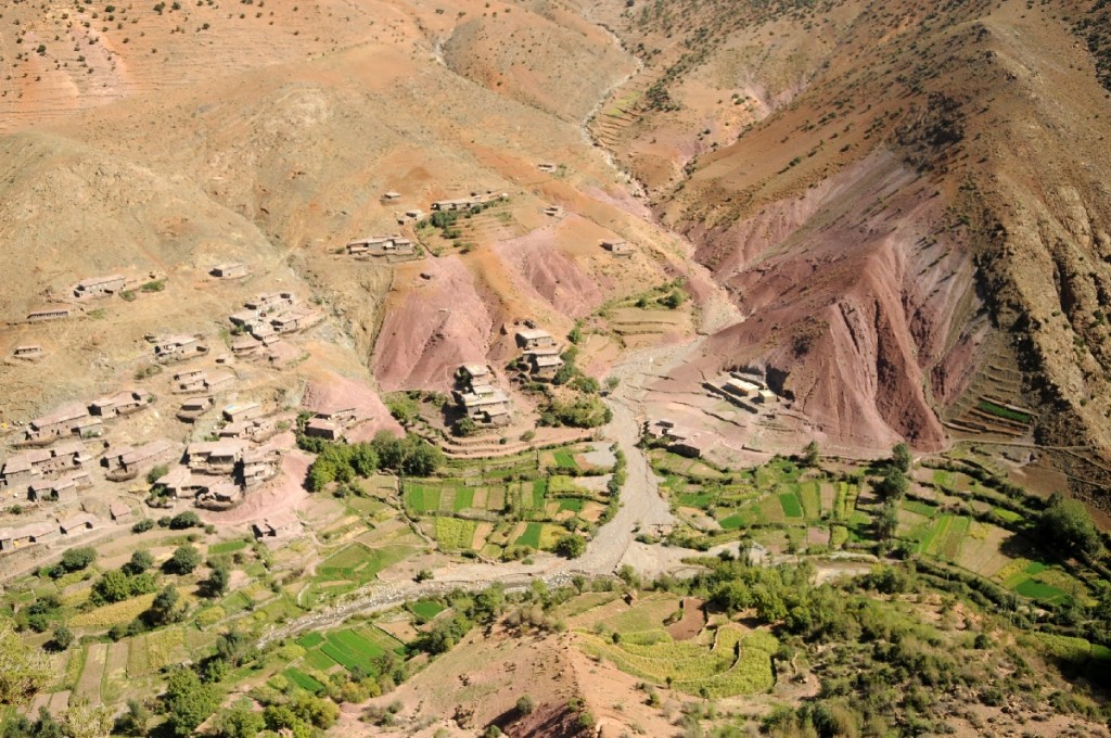 ESCALADE D&rsquo;AILLEURS