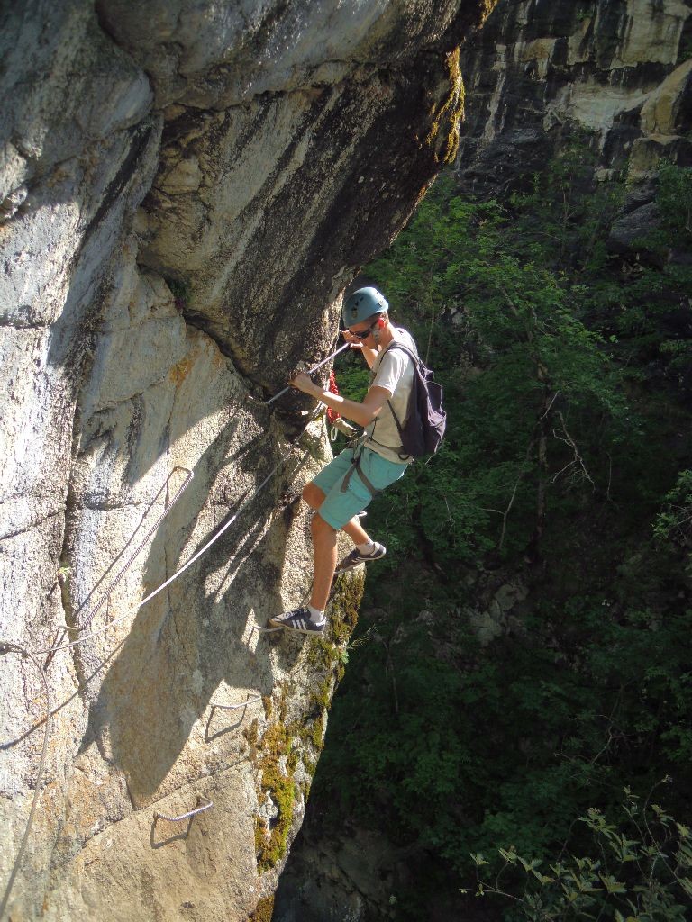 Trouvez rapidement votre prochaine sortie via ferrata - Hautes Alpes