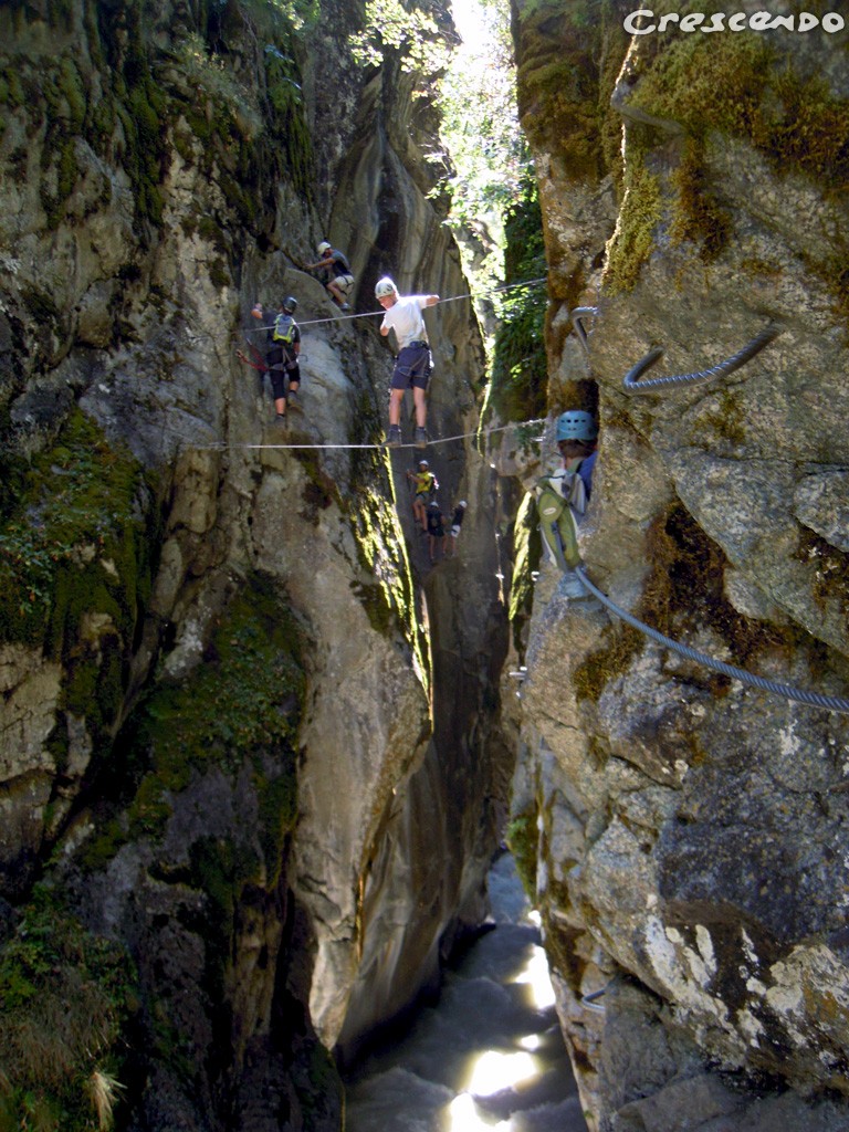 Simi Reizen - Activités via ferrata de via ferrata dans les Hautes-Alpes