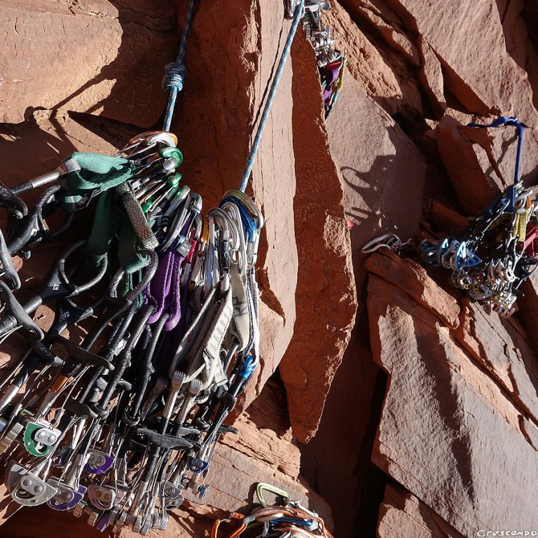 Camalot, trad climbing, climbing gear, équipement escalade trad