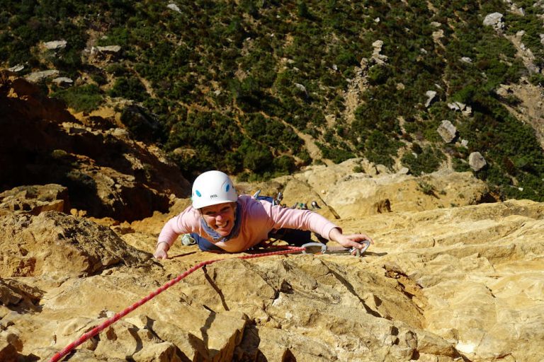 escalade en hiver, moniteur stage escalade, grimper en grande voie