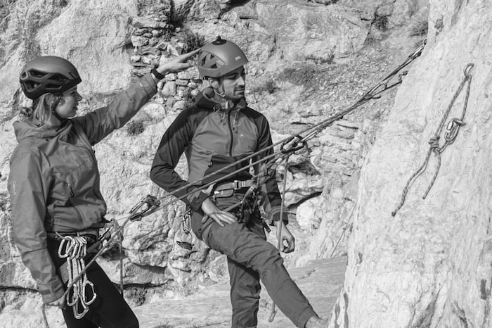 Artisans de la verticale : notre manière de penser les stages d&rsquo;escalade